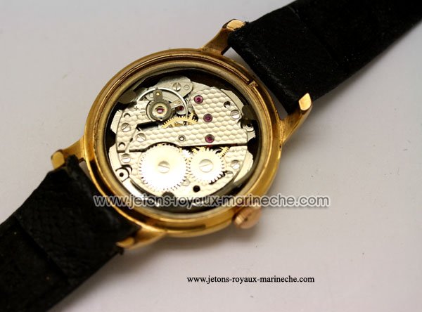 PIROFA. N 82 montre plaqu e 35 mm. occasion en tat de
